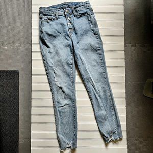 Universal Thread Button Fly , High-Waisted Skinny Jean, Distressed